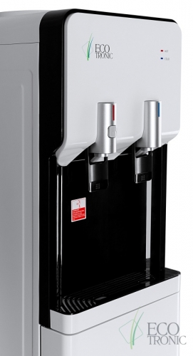 M40-LF white+black-2.jpg M40-LF white+black-2.jpg